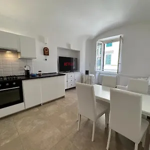  Apartamento De Lux Quartiere Parioli/salario Italia